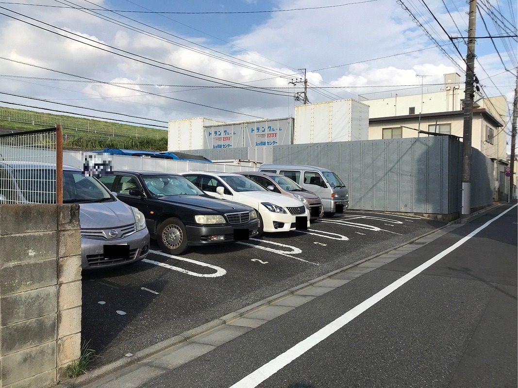 板橋区新河岸１丁目　月極駐車場